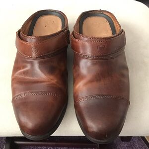 Ariat Women’s Rich Brown Leather Loafers